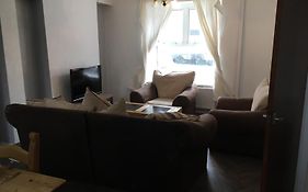 Eluneds Place